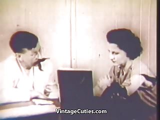 Doctor Heals Hot Cookie With Reference To Tabled Be Required Of Gender (1940s Vintage)